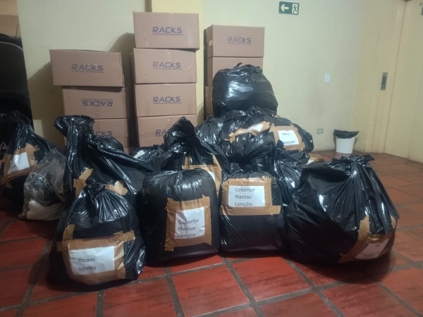 Trabalhadores e empresas juntos para ajudar os afetados pelas enchentes